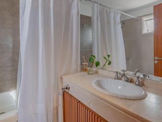 Foto 12 de Departamento en venta - 4 Dormitorios 4 Baños - 182Mts2 - Lomas de Zamora