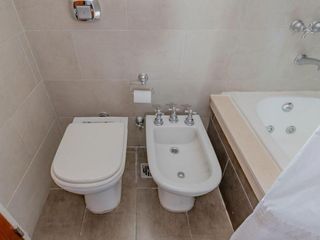 Foto 13 de Departamento en venta - 4 Dormitorios 4 Baños - 182Mts2 - Lomas de Zamora
