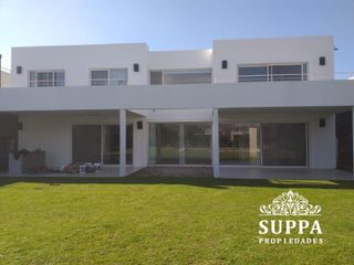 Foto 19 de Casa en venta  El Golf Nordelta