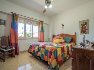 Foto 10 de Son 3 Locales comerciales, con vivienda en la planta alta, todos se encuentran con renta! Ubicados en pleno polo gastronómico de Don Torcuato!