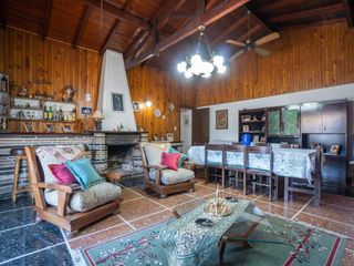 Foto 6 de Son 3 Locales comerciales, con vivienda en la planta alta, todos se encuentran con renta! Ubicados en pleno polo gastronómico de Don Torcuato!