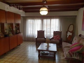 Foto 3 de Casa - Banfield Oeste