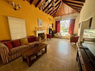 Foto 5 de Casa en  VENTA en San Isidro Labrador
