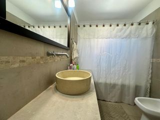Foto 25 de Casa en  VENTA en San Isidro Labrador