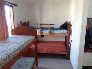 Foto 23 de Casa en venta - 3 dormitorios 2 baños - 300mts2 - Manuel B. Gonnet