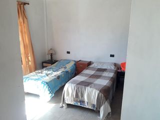 Foto 18 de Casa en venta - 3 dormitorios 2 baños - 300mts2 - Manuel B. Gonnet