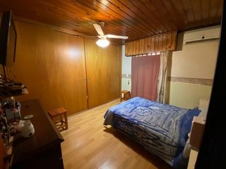 Foto 11 de Casa en venta en Parque Quirno