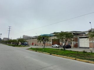 Foto 1 de Locales Industriales Venta AV. Los Castillos - ATE