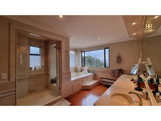 Foto 32 de SE VENDE CASA EN BOSQUES DEL MARQUES
