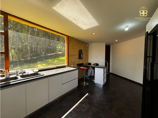 Foto 10 de SE VENDE MAGNFICA CASA EN BOSQUES DE RENANIA EN BRICEÑO