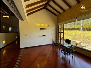 Foto 48 de SE VENDE MAGNFICA CASA EN BOSQUES DE RENANIA EN BRICEÑO
