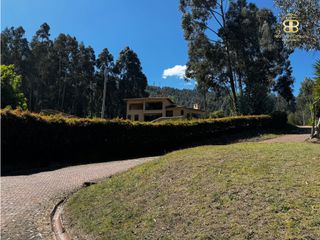 Foto 58 de SE VENDE MAGNFICA CASA EN BOSQUES DE RENANIA EN BRICEÑO