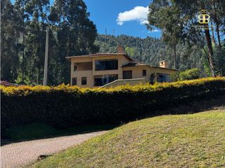 Foto 34 de SE VENDE MAGNFICA CASA EN BOSQUES DE RENANIA EN BRICEÑO