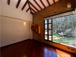 Foto 31 de SE VENDE MAGNFICA CASA EN BOSQUES DE RENANIA EN BRICEÑO