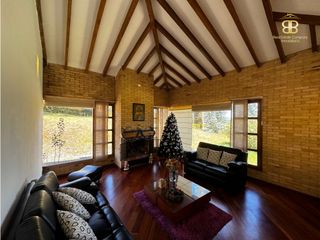 Foto 50 de SE VENDE MAGNFICA CASA EN BOSQUES DE RENANIA EN BRICEÑO