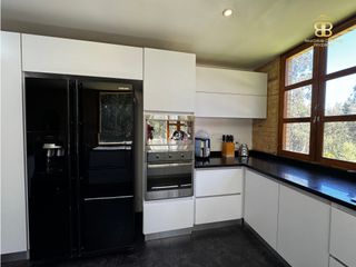 Foto 8 de SE VENDE MAGNFICA CASA EN BOSQUES DE RENANIA EN BRICEÑO