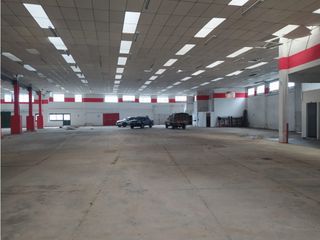 Foto 3 de ARRIENDO BODEGA  2600M2 ZONA INDUSTRIAL DE LAS AMERICAS. BOGOTA D.C