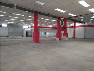 Foto 1 de ARRIENDO BODEGA  2600M2 ZONA INDUSTRIAL DE LAS AMERICAS. BOGOTA D.C