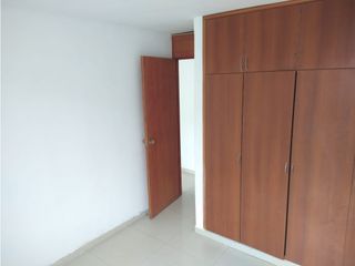 Foto 18 de VENTA  APARTAMENTO REMODELADO PISO 4