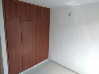 Foto 6 de VENTA  APARTAMENTO REMODELADO PISO 4