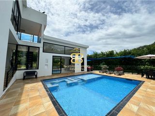 Foto 9 de SE VENDE CASA EN RICAURTE CUNDINAMARCA