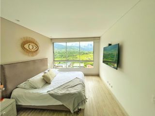 Foto 7 de Se Alquila  Apartamento La Reserva Vista A La Cordillera