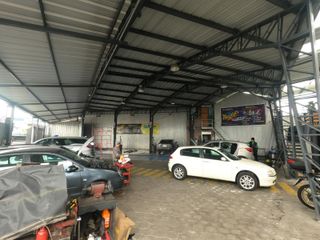 Foto 4 de Renta Galpón en Conocoto. En avenida principal. Av Ilalo. Ideal para Industria Automotriz. SC