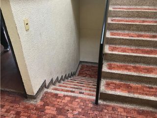Foto 12 de vendo apartamento en cra 12 142-31