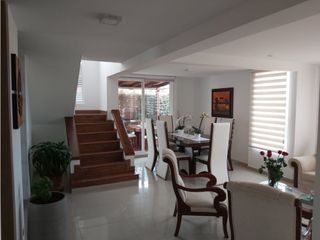 Foto 7 de Vendemos hermosa casa en chìa!!