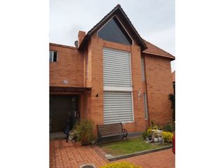 Foto 4 de Vendemos hermosa casa en chìa!!