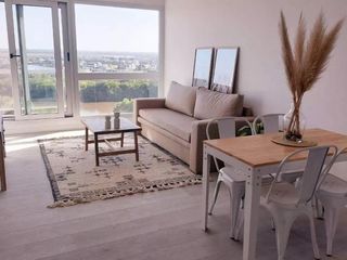 Foto 2 de Departamento en  alquiler en Remeros Beach