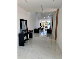 Foto 5 de VENDO CASA PARA ESTRENAR EN LAGOS DEL PEÑON GIARADOT CUND.