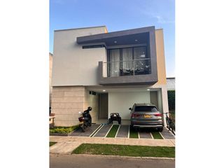 Foto 1 de VENTA DE CASA EN JAMUNDI/VALLE (FORETAL SUN)