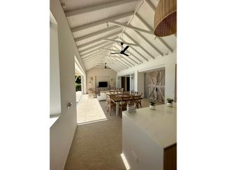 Foto 2 de CASA EN VENTA EN LAGOS DEL PEÑON, GIRARDOT