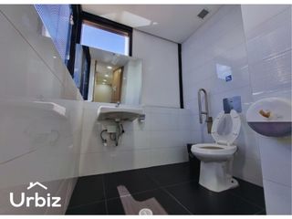 Foto 8 de Arriendo de Consultorio de 35m en Centro Médico de Cajica