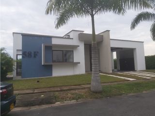 Foto 2 de VENDEMOS  CASA CAMPESTRE UN PISO COND.BARU- VILLAVICENCIO