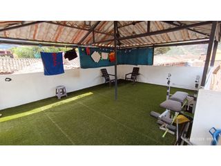 Foto 11 de VENDO CASA 176 M2 CALCA CUSCO PERU