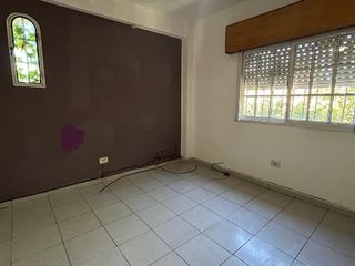 Foto 12 de Departamento Tipo Casa en alquiler en Remedios de Escalada Oeste