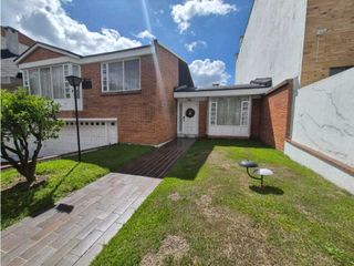 Foto 1 de Bella y amplia casa para Venta en Niza