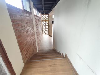 Foto 16 de Local Comercial en  Sangolqui 113m² con Mezanine