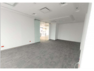 Foto 5 de Venta Oficina Paralelo 108 Estoril 191 M2