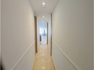 Foto 7 de SE VENDE APARTAMENTO DE LUJO EN PORTAL DE GENOVES