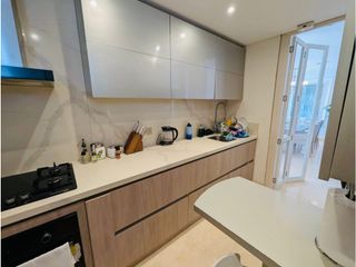 Foto 6 de SE VENDE APARTAMENTO DE LUJO EN PORTAL DE GENOVES
