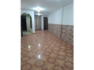 Foto 1 de Se vende en Ocasión Dpto. Primer piso con cochera San Martin de Porres
