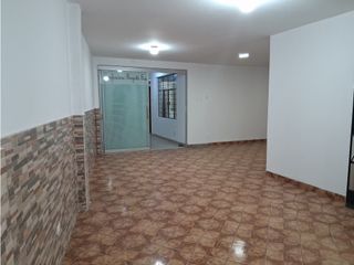 Foto 2 de Se vende en Ocasión Dpto. Primer piso con cochera San Martin de Porres