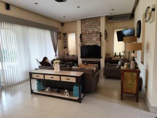 Foto 9 de La Reserva Sofitel Excelente casa 3/4 dorm. totalmente instalada para irse a vivir ya !!!