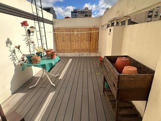 Foto 35 de CASA EN VENTA DUPLEX DE 4 AMBIENTES C/DEPENDENCIAS SAN TELMO - EXCELENTE ESTADO CON 2 COCHERAS Y 3 BAULERAS