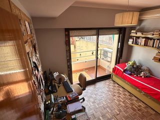 Foto 21 de CASA EN VENTA DUPLEX DE 4 AMBIENTES C/DEPENDENCIAS SAN TELMO - EXCELENTE ESTADO CON 2 COCHERAS Y 3 BAULERAS