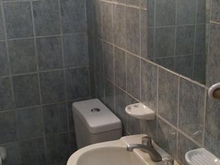 Foto 2 de ALQUILO DEPTO 2AMB TIPO CASA CON PATIO PROPIO FRENTE A JUMBO LLAVALLOL