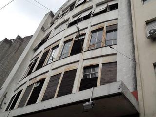Foto 17 de Local Comercial Peru entre Venezuela y Av. Belgrano 3 plantas